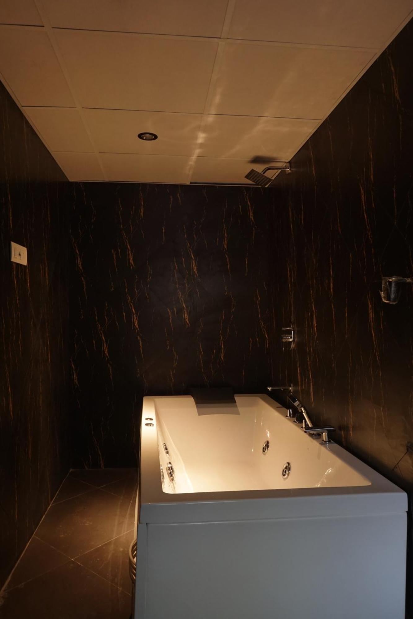Hotel Nest Inn 뭄바이 외부 사진
